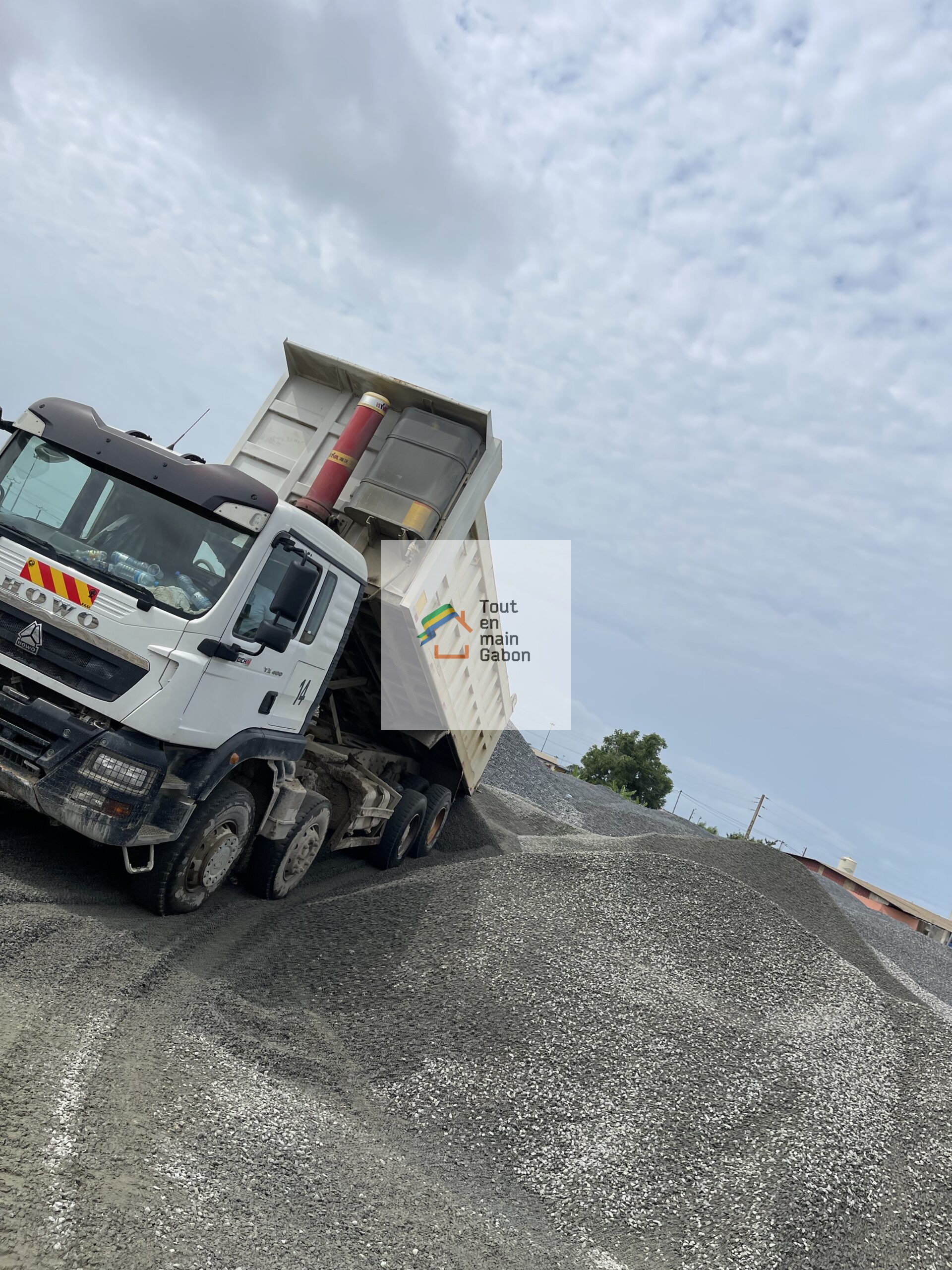 Commande de gravier à Libreville