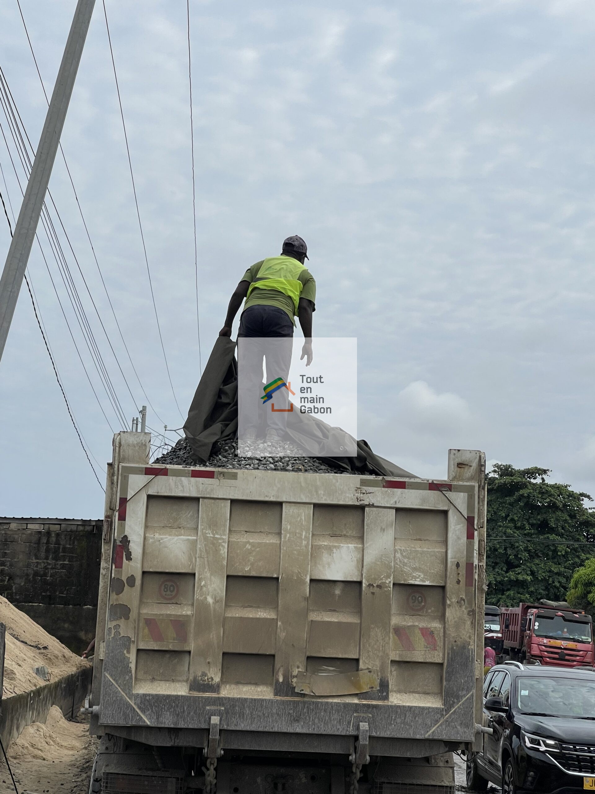 Gravier disponible pour chantier